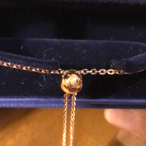 SWAROVSKI Crystal Una Heart Bracelet - Picture 5 of 6